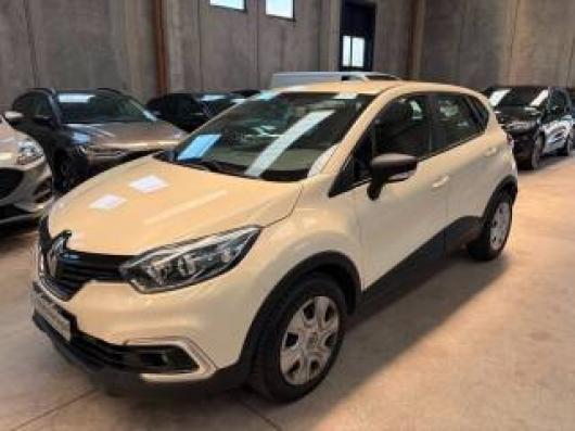 usato RENAULT Captur