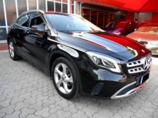usato MERCEDES GLA 180