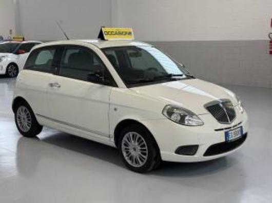 usato LANCIA Ypsilon