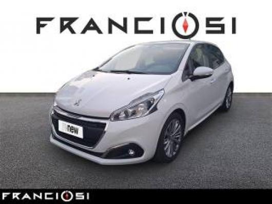 usato PEUGEOT 208