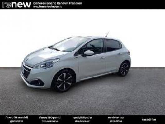 usato PEUGEOT 208