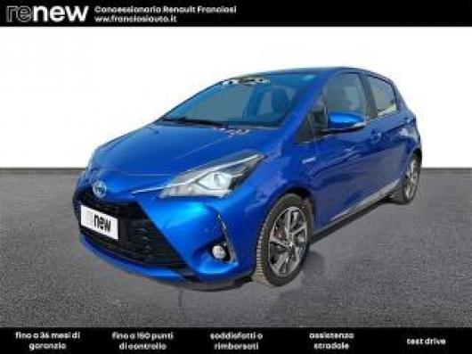 usato TOYOTA Yaris