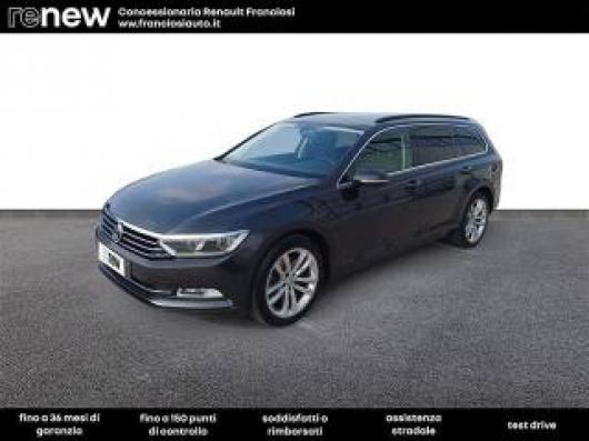 usato VOLKSWAGEN Passat