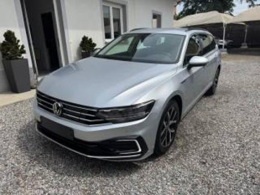 usato VOLKSWAGEN Passat Variant
