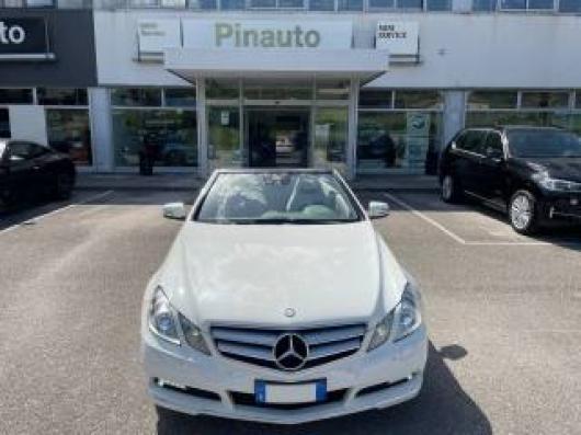 E 220