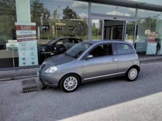 usato LANCIA Ypsilon