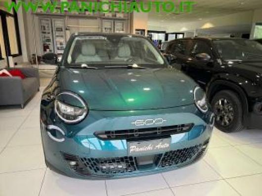 Km 0 FIAT 600
