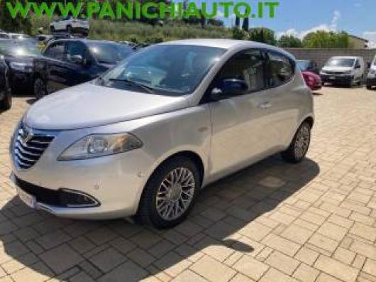 usato LANCIA Ypsilon