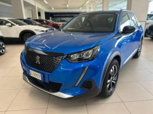 usato PEUGEOT 2008