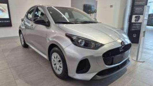 nuovo MAZDA 2