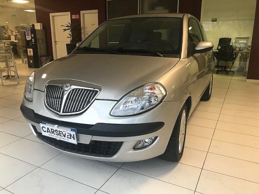 Ypsilon