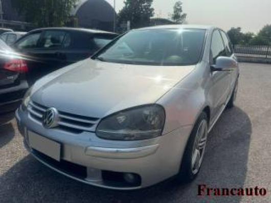 usato VOLKSWAGEN Golf
