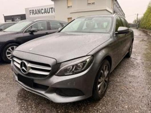 usato MERCEDES C 200