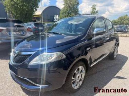 usato LANCIA Ypsilon