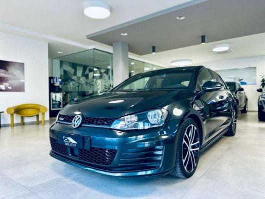 usato VOLKSWAGEN Golf