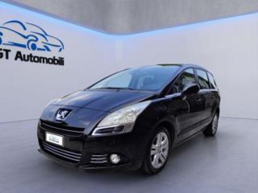 usato PEUGEOT 5008