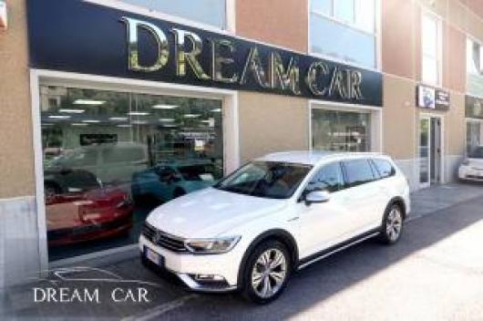 usato VOLKSWAGEN Passat Alltrack