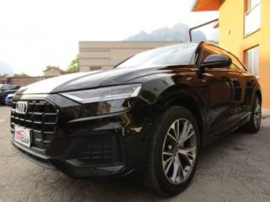 usato AUDI Q8