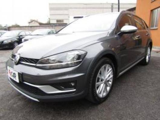 usato VOLKSWAGEN Golf