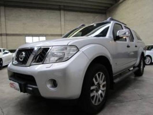 usato NISSAN Navara