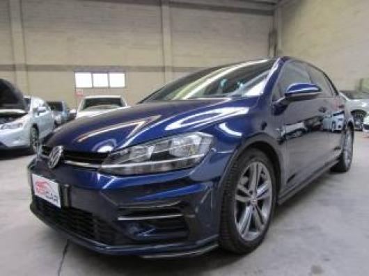 usato VOLKSWAGEN Golf