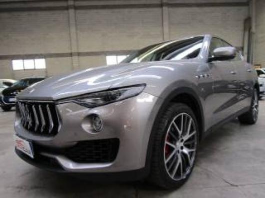 usato MASERATI Levante
