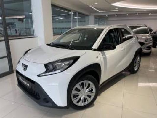 Km 0 TOYOTA Aygo X