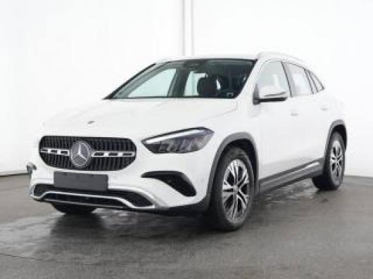usato MERCEDES GLA 180