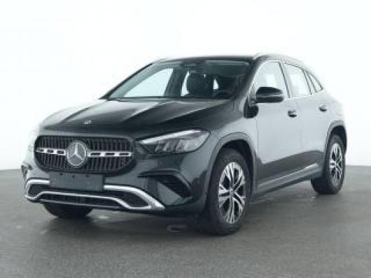 usato MERCEDES GLA 180