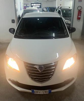usato LANCIA Ypsilon