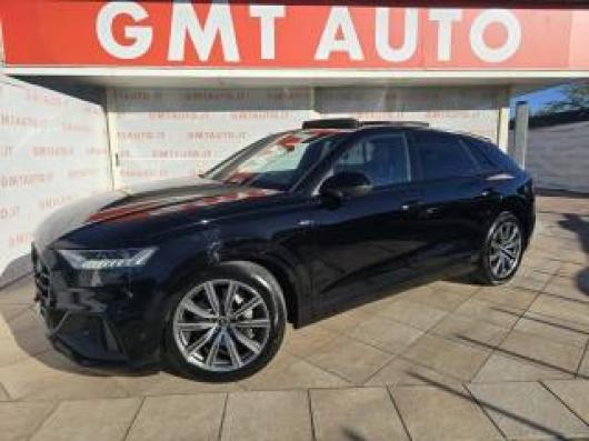 usato AUDI Q8