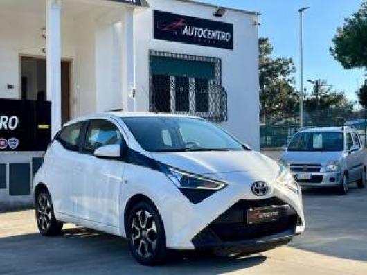 usato TOYOTA Aygo