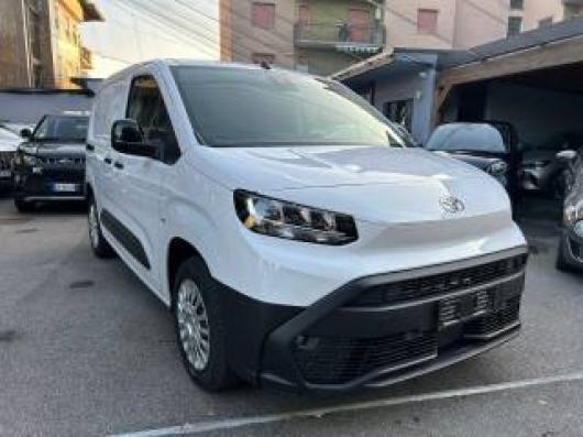 Km 0 TOYOTA Proace City
