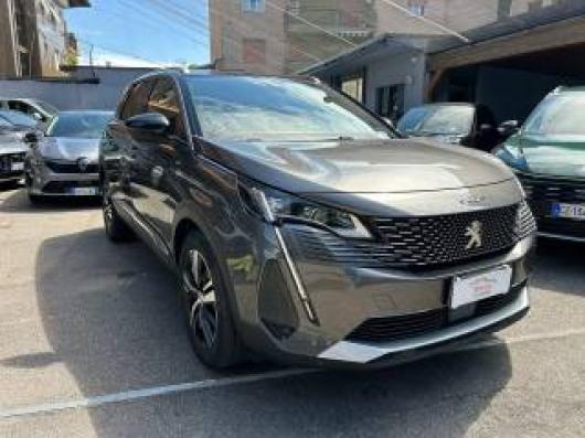usato PEUGEOT 5008