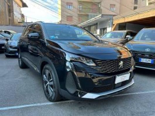 usato PEUGEOT 5008