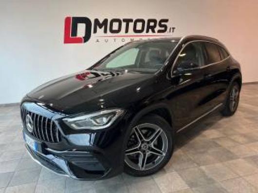 usato MERCEDES GLA 200