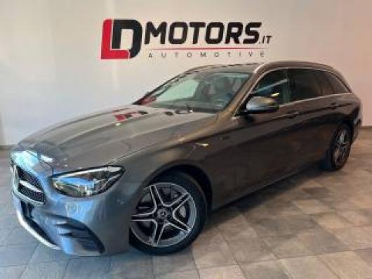 usato MERCEDES E 300