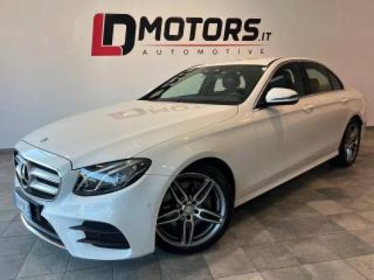 usato MERCEDES E 220
