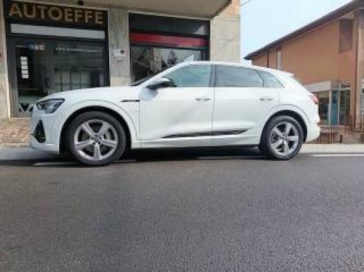 usato AUDI e tron