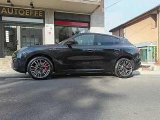 usato MASERATI Grecale