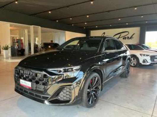 Km 0 AUDI Q8