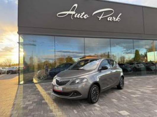 usato LANCIA Ypsilon