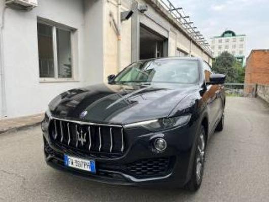 usato MASERATI Levante