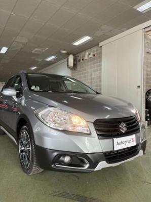 usato SUZUKI S Cross