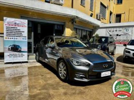 usato INFINITI Q50