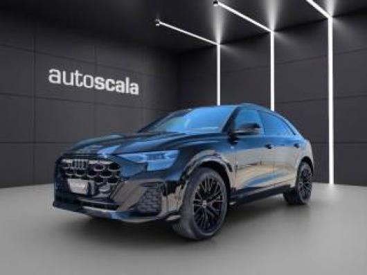 Km 0 AUDI Q8