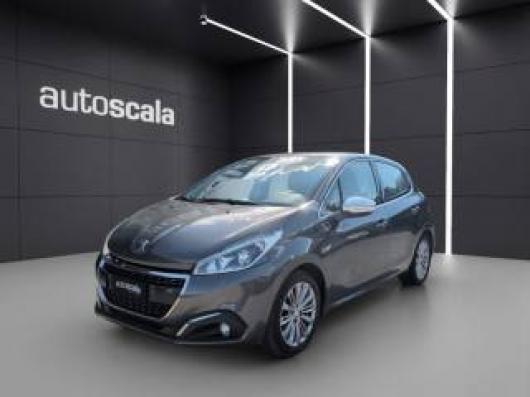 usato PEUGEOT 208