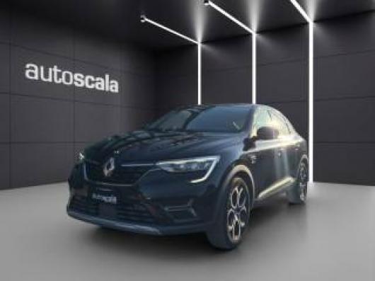 usato RENAULT Arkana