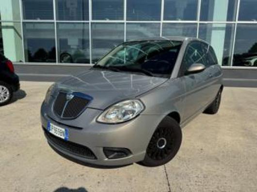 Ypsilon