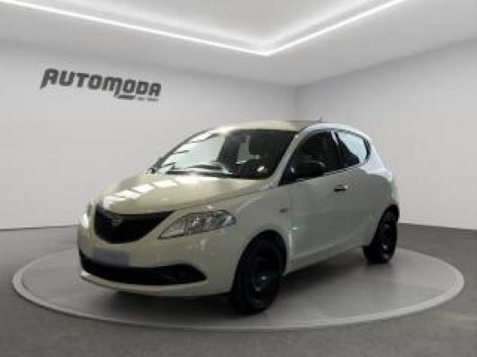 usato LANCIA Ypsilon